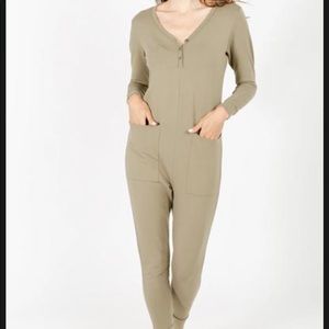 Smash and Tess Wednesday romper in optimistic olive